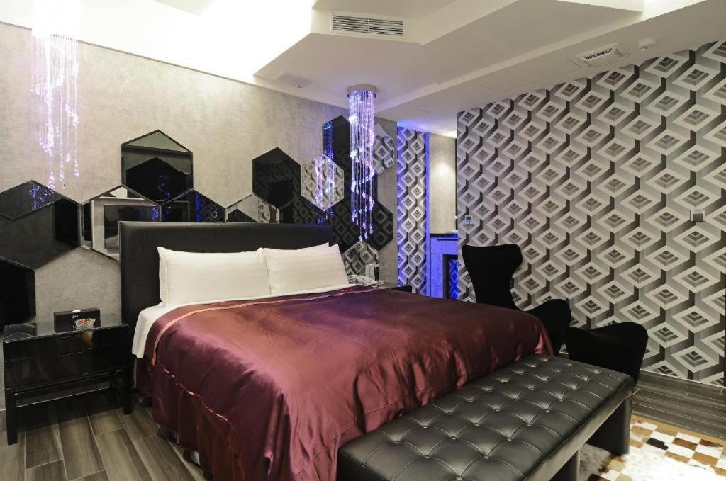 M Hotel Caotun Esterno foto